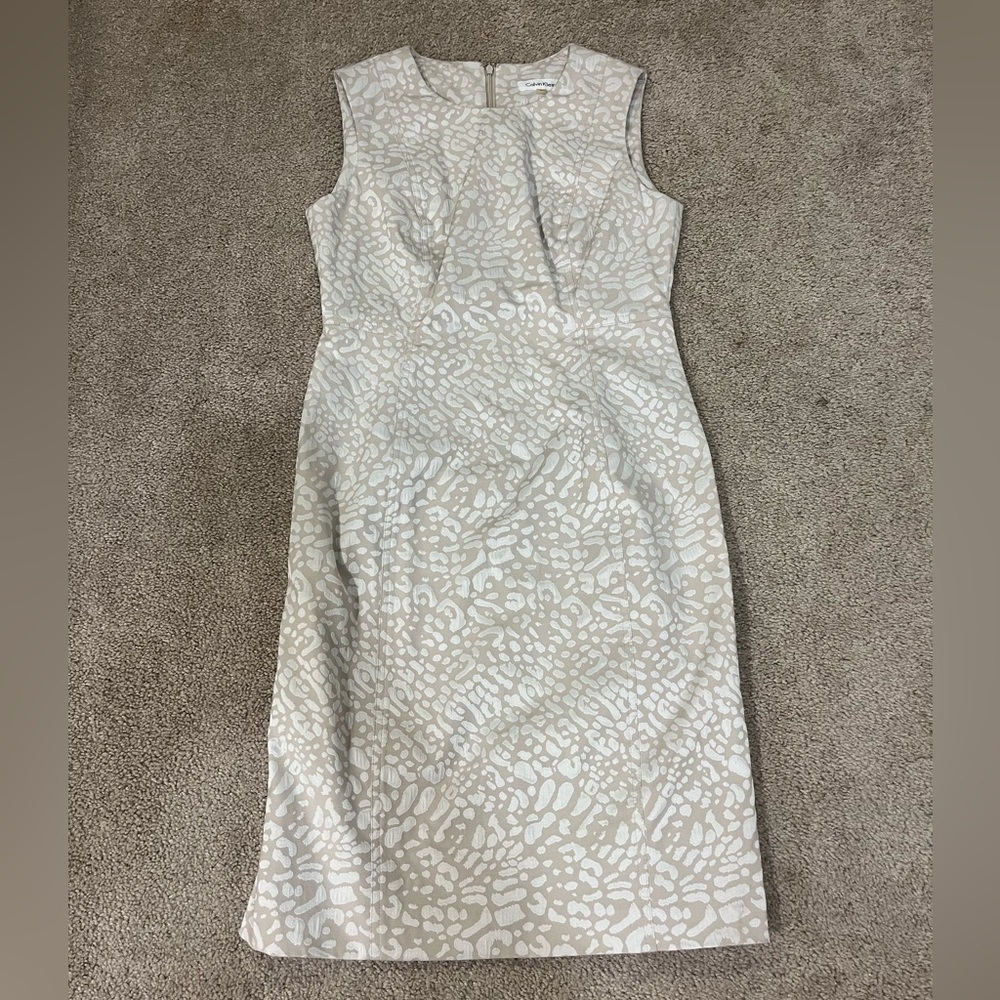 Calvin Klein Sleeveless Patterned Midi Dress